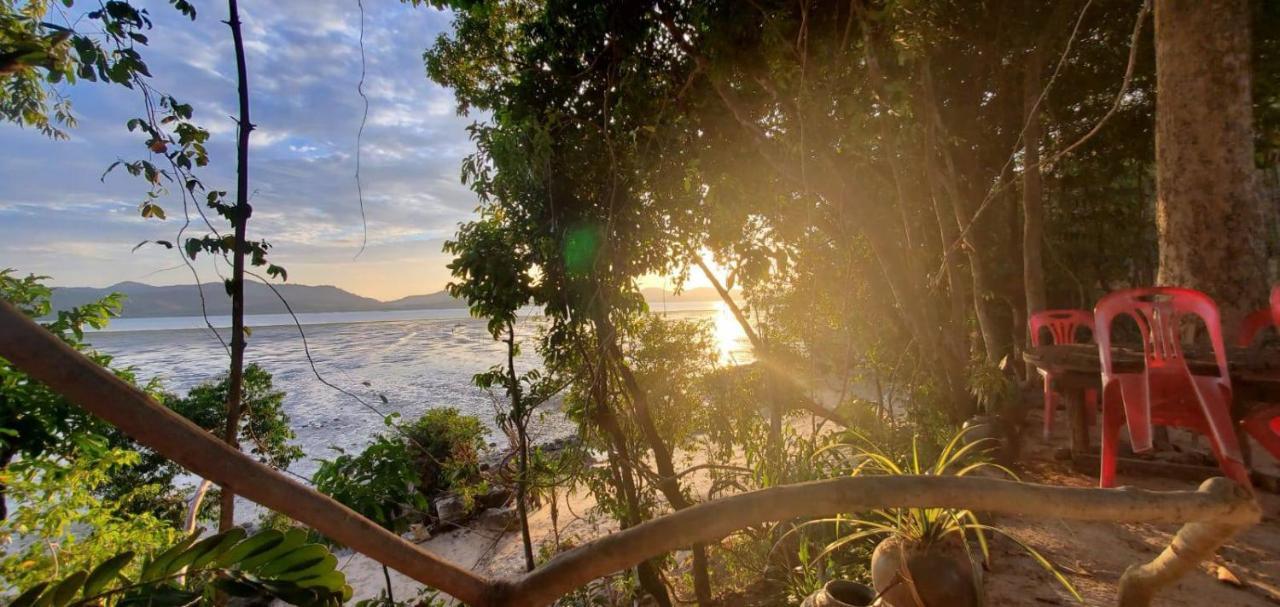 Отель Camp Hadee Koh Yao Noi Экстерьер фото