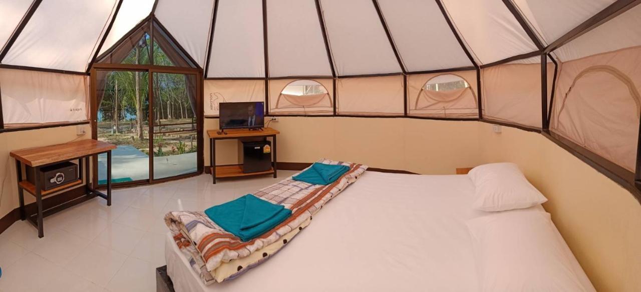 Отель Camp Hadee Koh Yao Noi Экстерьер фото