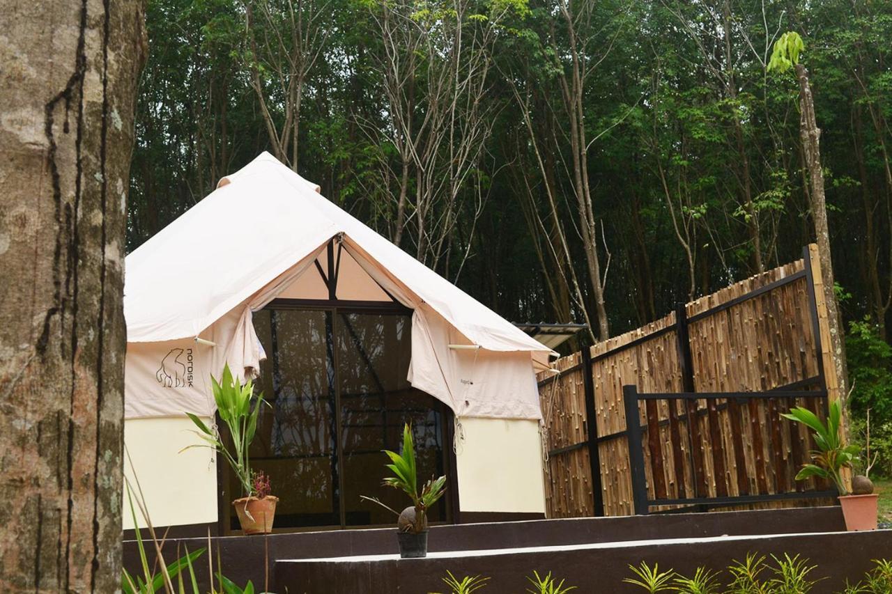 Отель Camp Hadee Koh Yao Noi Экстерьер фото